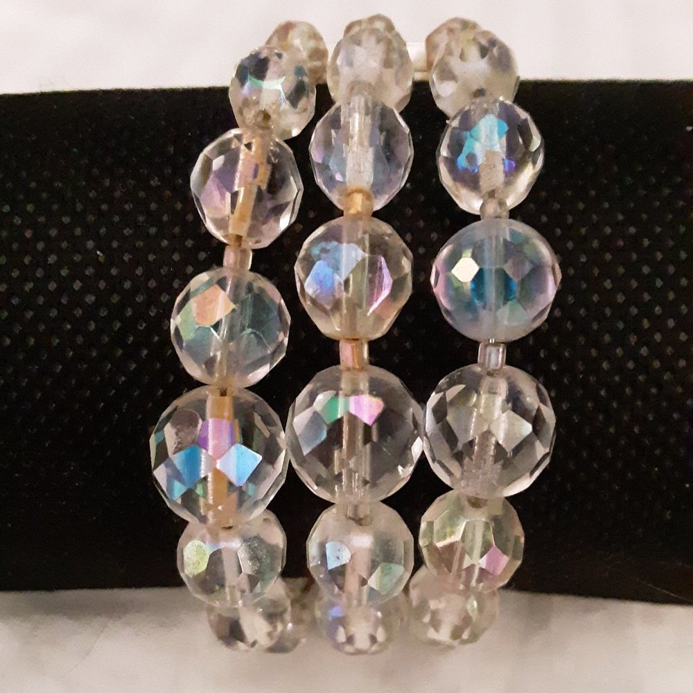 Vintage Aurora Borealis Memory Wire Bracelet
